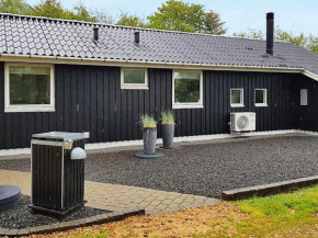 6 person holiday home in Hemmet